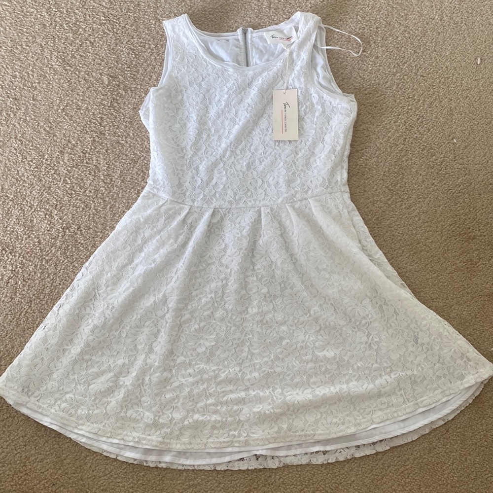 White lace floral a line "Two by Vince Camuto" dress.  Size small, new with tags